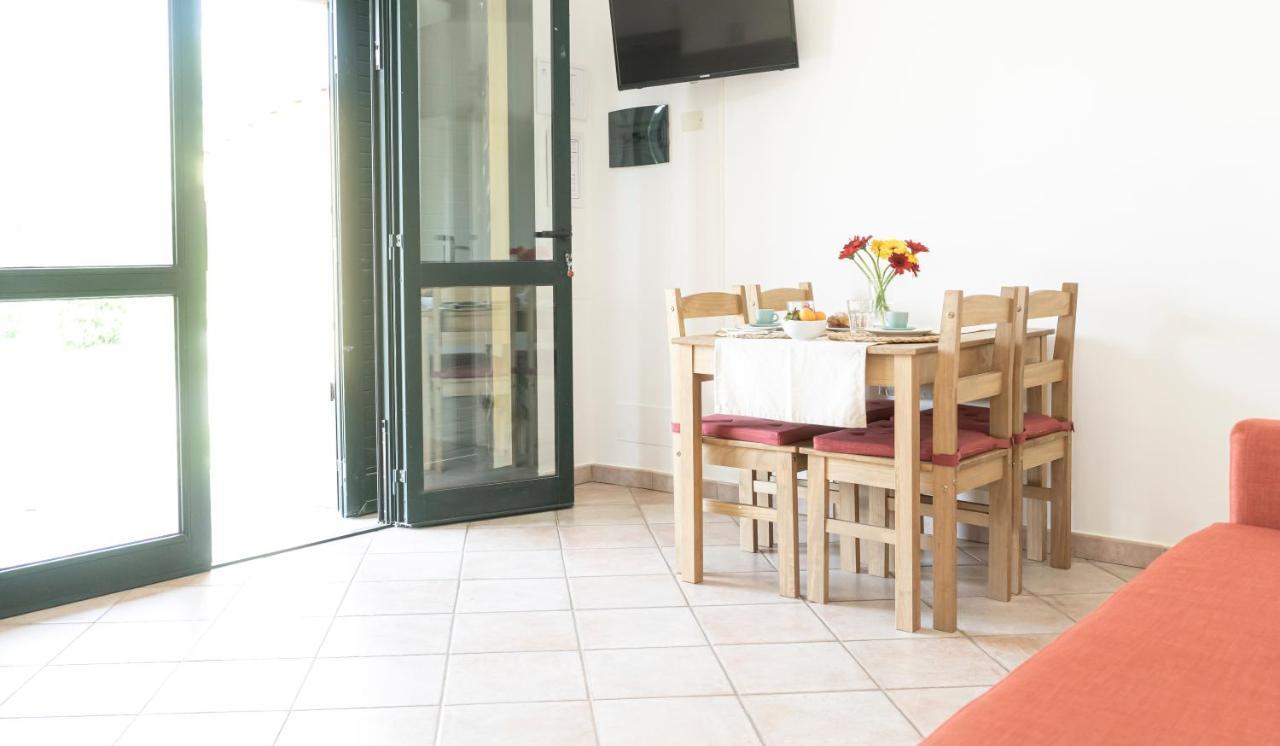 Podere La Maesta Apartment *